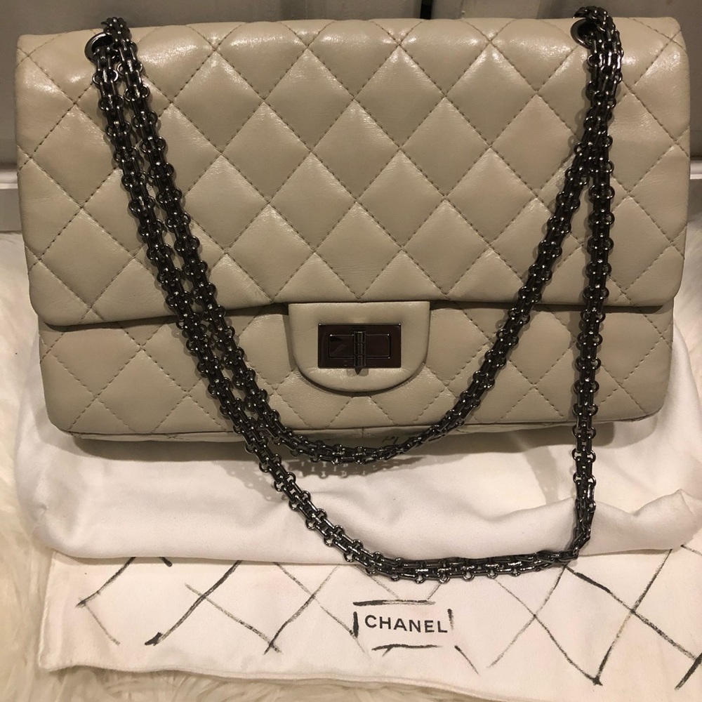 Chanel reissue large